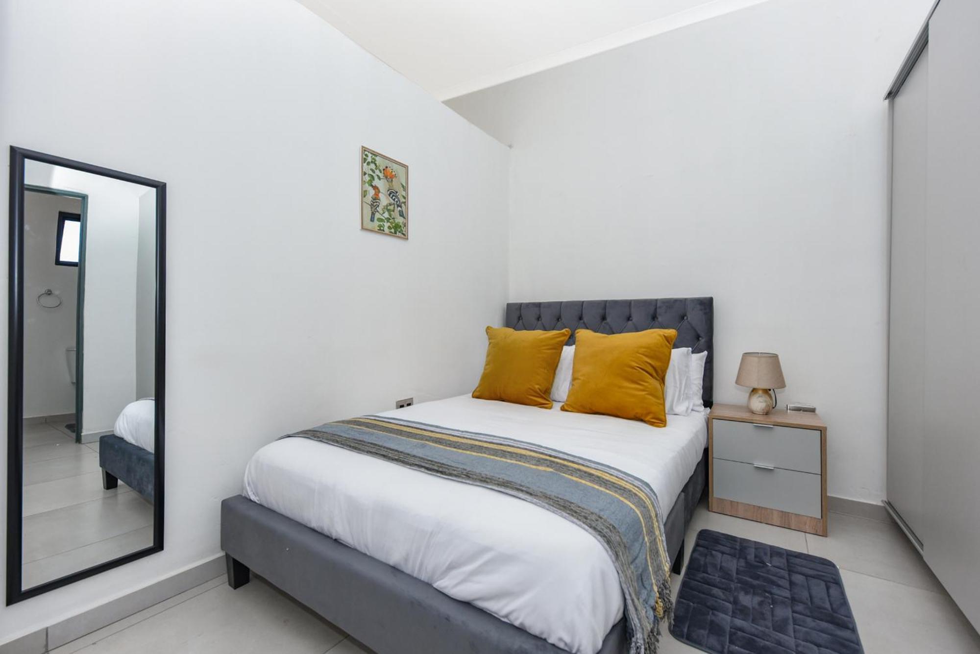 Apartment V&s Apartments-luxury Apartment2 *